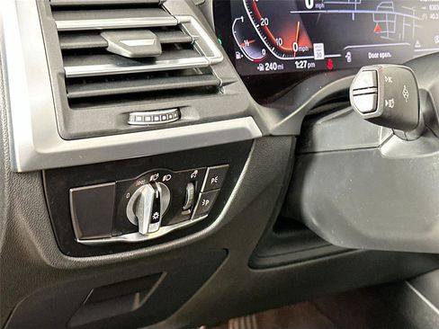 Used 2022 BMW X3 xDrive30i w/ Premium Package 2 image 10