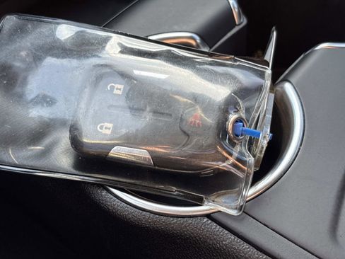 Used 2018 GMC Terrain SLE image 35