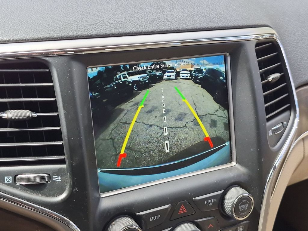 Used 2018 Jeep Grand Cherokee Limited AWD/4WD image 20