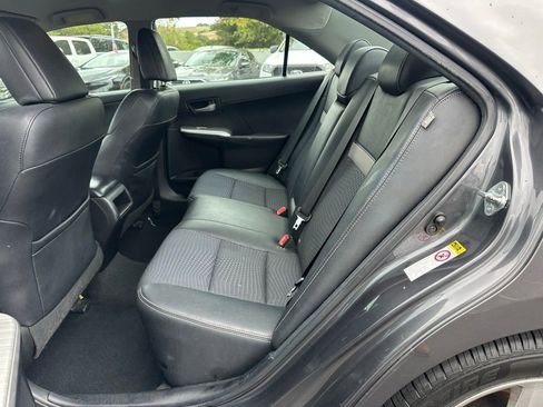 Used 2013 Toyota Camry SE FWD image 7
