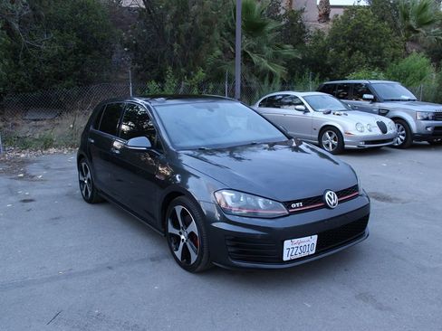Used 2015 Volkswagen GTI SE w/ Lighting Package (SEL) FWD image 1