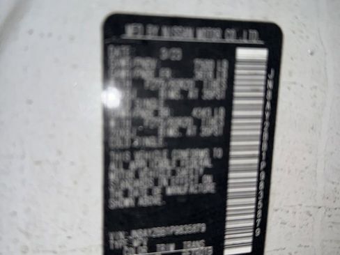 Used 2023 Nissan Armada SL w/ Captain's Chairs Package image 15