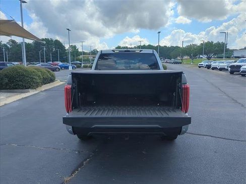 Used 2024 Toyota Tundra SR5 w/ SR5 Convenience Package RWD image 6
