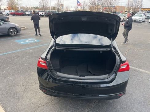 Used 2023 Chevrolet Malibu LT w/ Driver Confidence Package image 10