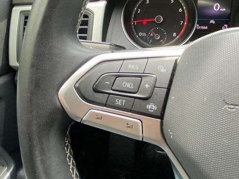 Used 2021 Volkswagen Atlas SE image 24