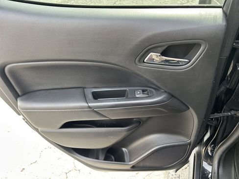 Used 2019 GMC Canyon SLE image 35