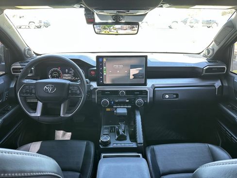 Used 2025 Toyota 4Runner TRD Off-Road Premium w/ Tow Technology Package AWD/4WD image 33