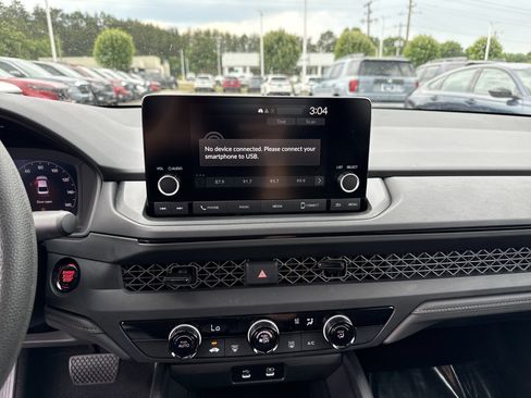 Certified 2025 Honda Accord LX image 24