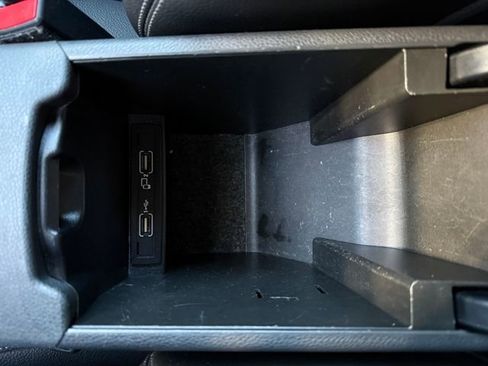 Used 2016 Mercedes-Benz CLA 250 4MATIC image 25