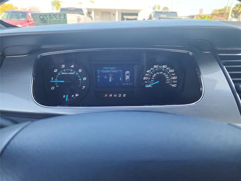 Used 2016 Ford Taurus SEL image 25