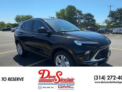 New 2026 Buick Encore GX Preferred w/ Comfort Package AWD/4WD image 2