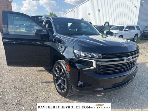 Used 2021 Chevrolet Suburban RST AWD/4WD image 61