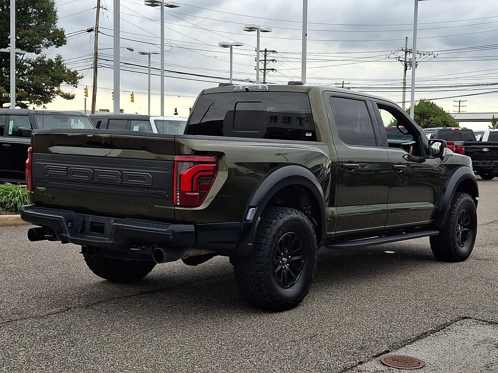 Used 2024 Ford F150 Raptor AWD/4WD image 11