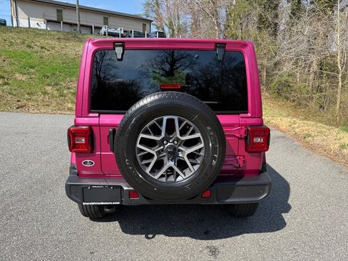 Used 2024 Jeep Wrangler Sahara w/ Safety Group image 7