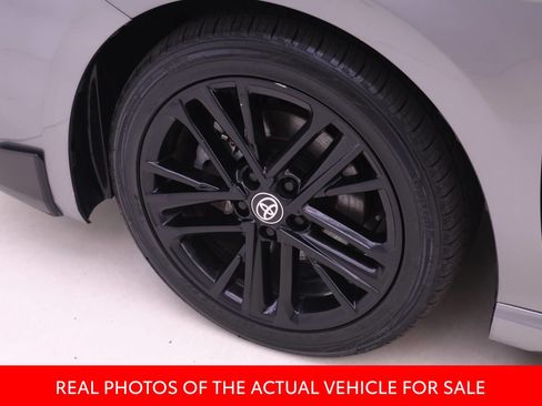 Used 2025 Toyota Camry SE FWD image 16