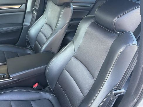 Used 2022 Honda Accord Sport image 27