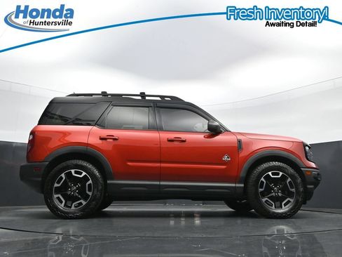 Used 2022 Ford Bronco Sport Outer Banks w/ Tech Package AWD/4WD image 33
