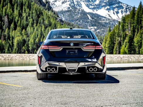 New 2026 BMW M5 w/ Carbon Package AWD/4WD image 6