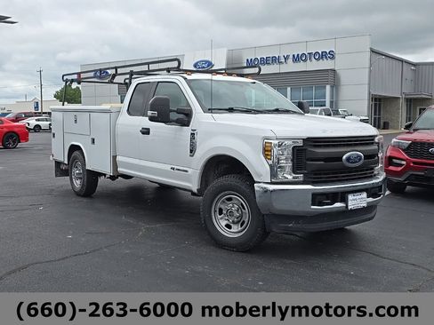 Used 2019 Ford F350 XL w/ XL Value Package AWD/4WD image 1