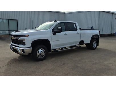 New 2026 Chevrolet Silverado 3500 LT w/ Safety Package