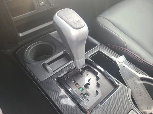 Used 2021 Toyota 4Runner TRD Off-Road Premium w/ Moonroof Package image 27