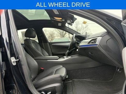 Used 2018 BMW 530i xDrive 530i xDrive image 4