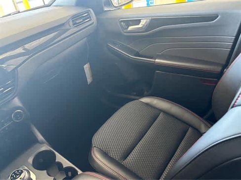 New 2025 Ford Escape ST-Line w/ Cold Weather Package image 8