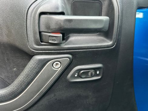 Used 2016 Jeep Wrangler Unlimited Sport w/ Quick Order Package 24S image 11