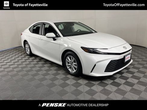 Certified 2025 Toyota Camry LE image 15