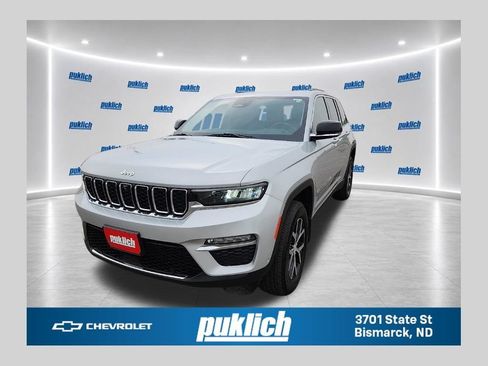 Used 2023 Jeep Grand Cherokee Limited w/ Luxury Tech Group II AWD/4WD image 1