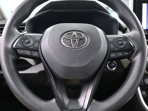 Used 2024 Toyota RAV4 XLE AWD/4WD image 23