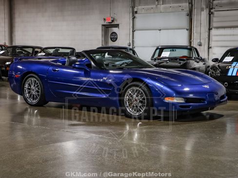 Used 2003 Chevrolet Corvette Convertible w/ Preferred Equipment Group1 image 1