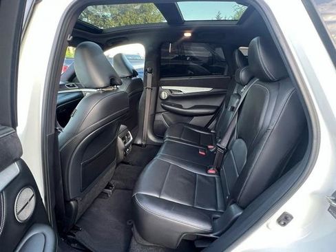 Used 2019 INFINITI QX50 Essential w/ Sensory Package AWD/4WD image 20