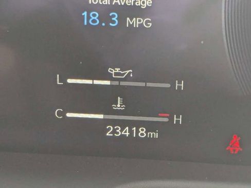 Used 2024 Lexus GX 550 w/ Accessory Package (2T) AWD/4WD image 33