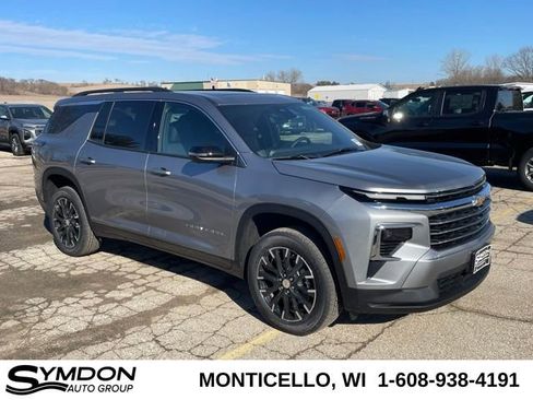 New 2026 Chevrolet Traverse LT w/ Sun and Wheel Package image 1