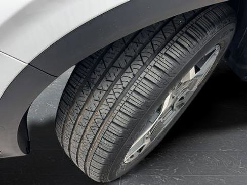 Used 2023 Hyundai Santa Fe Limited w/ Cargo Package image 41