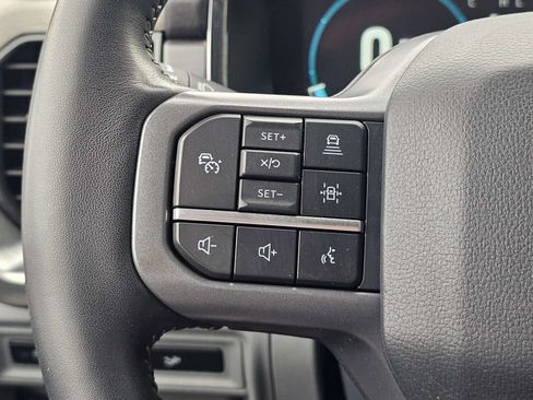 Used 2023 Ford F150 Lariat w/ Equipment Group 502A High AWD/4WD image 29