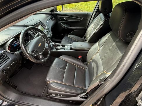 Used 2017 Chevrolet Impala Premier FWD image 29