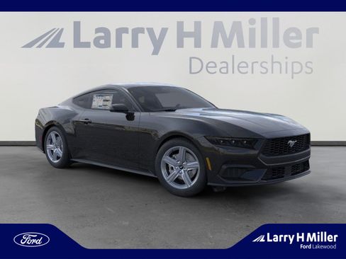 New 2026 Ford Mustang Coupe image 7