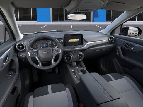 New 2026 Chevrolet Blazer LT w/ Convenience Package AWD/4WD image 15