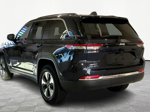 Used 2023 Jeep Grand Cherokee 4WD 4xe image 4