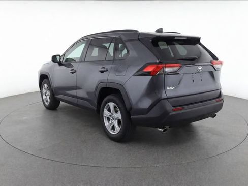 Certified 2024 Toyota RAV4 XLE FWD image 7