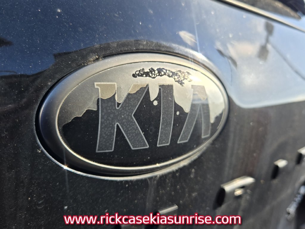 Used 2021 Kia Telluride SX w/ Nightfall Edition Package AWD/4WD image 11