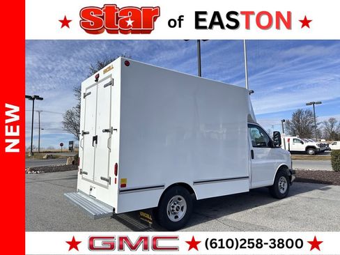 New 2025 GMC Savana 3500 1WT w/ Power Convenience Package image 8