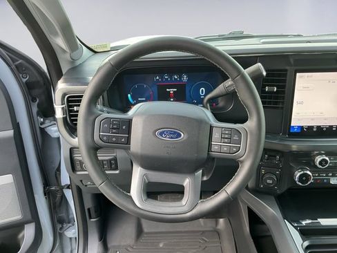 Certified 2025 Ford F350 Lariat w/ FX4 Off-Road Package AWD/4WD image 12