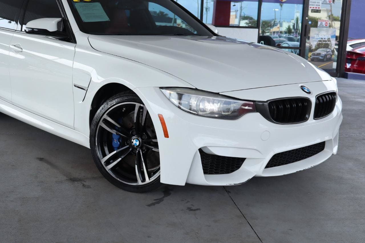 Used 2018 BMW M3 RWD image 2