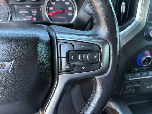 Used 2021 Chevrolet Silverado 1500 LT Trail Boss w/ Convenience Package II AWD/4WD image 23