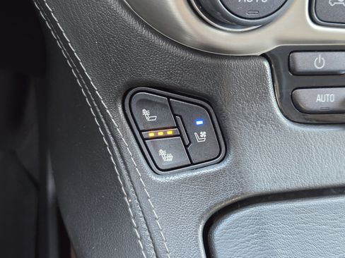 Used 2020 GMC Yukon Denali w/ Denali Ultimate Package image 24