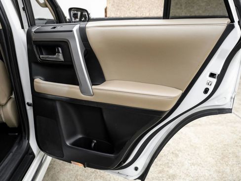 Used 2015 Toyota 4Runner Limited image 51