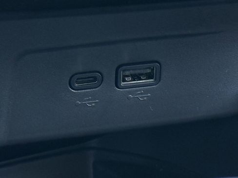 New 2026 Chevrolet Trax ACTIV w/ Sunroof Package image 19